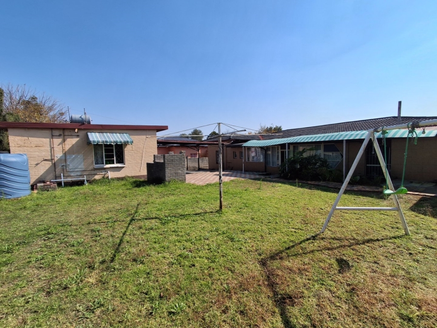 4 Bedroom Property for Sale in Elandia North West